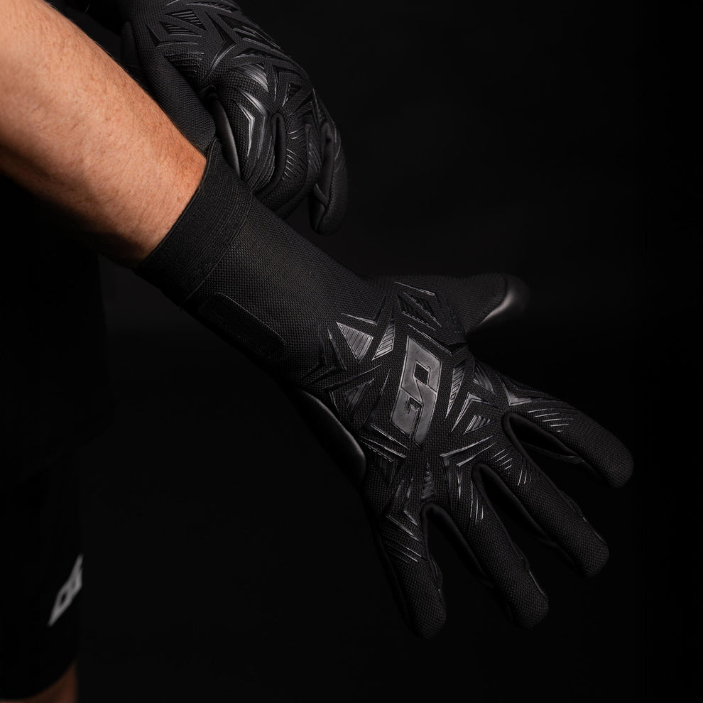 Junior OG1 Vision HYL SL | Hybrid Cut Goalkeeper Gloves | One Glove ...