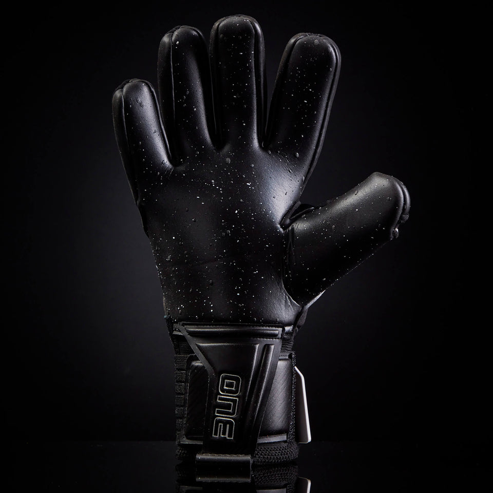 APEX Pro Colossus Goalkeeper Gloves Fingersave Goalie Gloves One